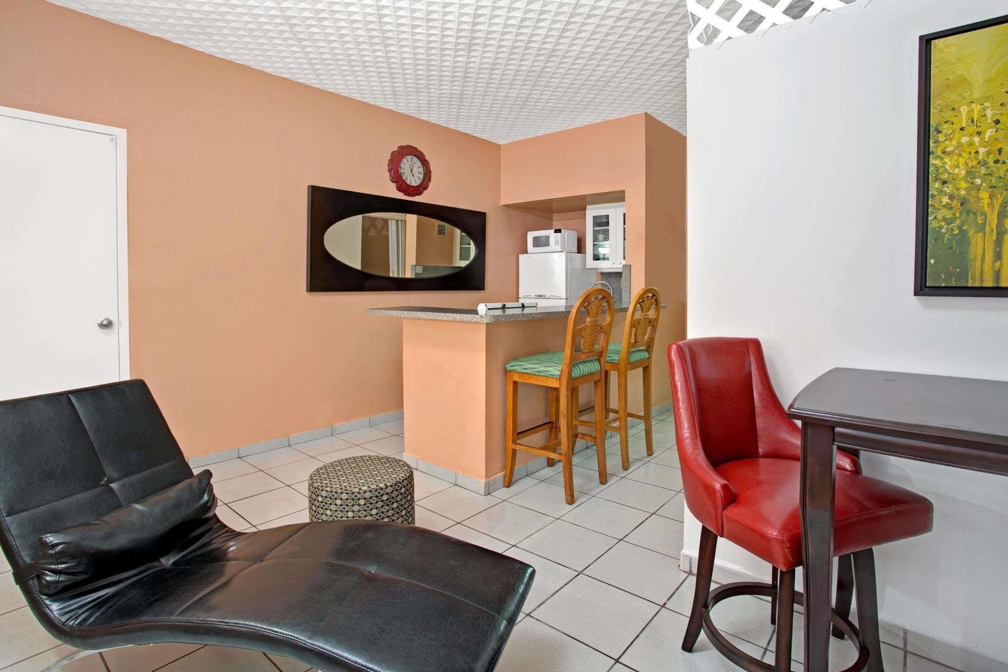 Knights Inn Hallandale Hallandale Beach Exterior foto